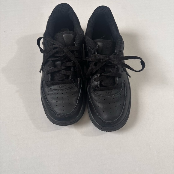 Nike Other - Nike Air Force 1 black low top sneakers boys size 13